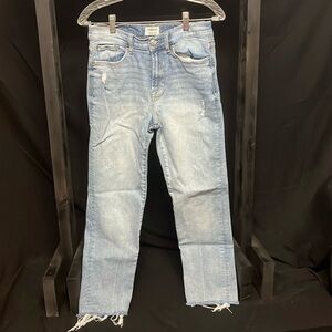 Kenzie- slim jeans with rough hem